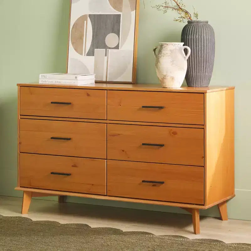 Cómoda moderna de madera maciza con 6 cajones y tiradores metálicos