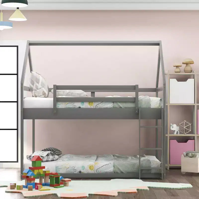 Lit superposé bas 1 place sur 1 place, cadre en bois en forme de maison avec toit, lit superposé au sol pour enfants et adolescents