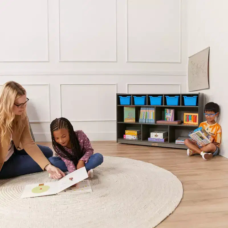 Meuble mobile à casiers et de rangement avec 5 bacs à façade inclinée, mobilier pour enfants