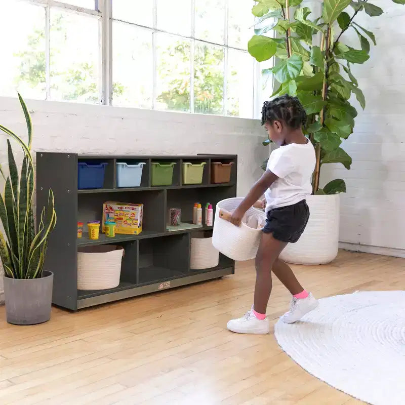 Meuble mobile à casiers et de rangement avec 5 bacs à façade inclinée, mobilier pour enfants