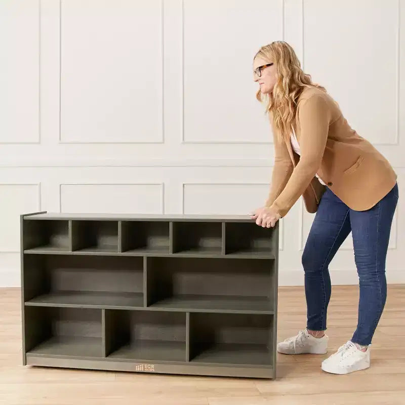 Meuble mobile à casiers et de rangement avec 5 bacs à façade inclinée, mobilier pour enfants