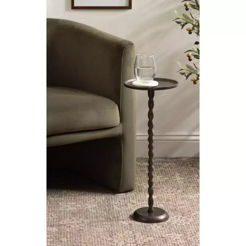 Mesa con pedestal metálico y soporte para plantas