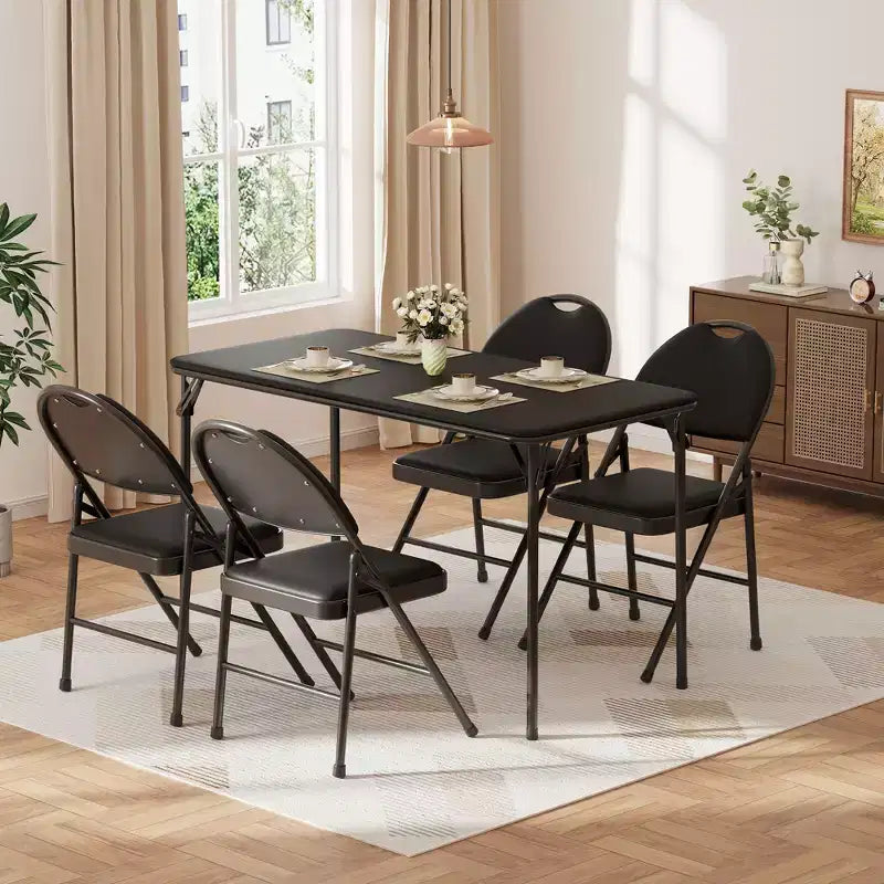 Rechteckiger Klapptisch, Kartenspieltisch mit rutschfesten Fußkappen, Metallbeinen und Tischplatte aus gepolstertem PU-Leder, tragbarer Klapptisch