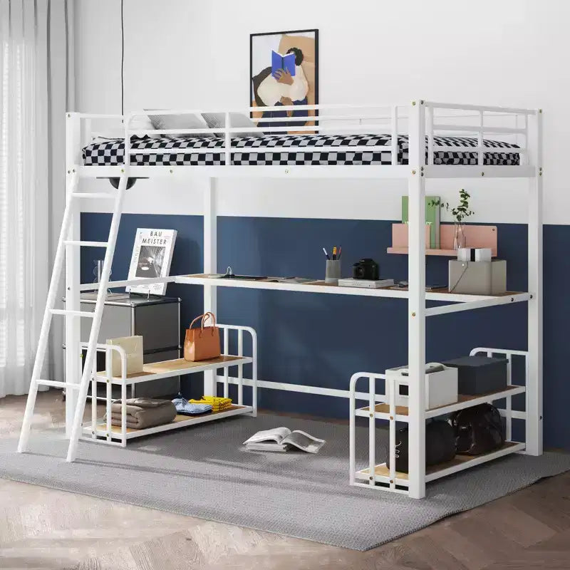 Lit mezzanine métallique simple avec bureau intégré et 4 étagères de rangement, cadre de lit en métal avec échelle et barrières de sécurité, blanc