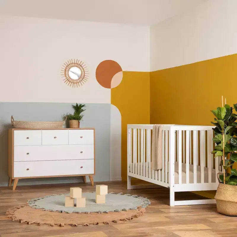 Cómoda infantil de 5 cajones (blanco + roble rojo)